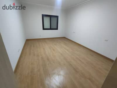 Apartment for Rent in Eastown Compound A spacious 205 sqm apartment located on the first floor, offering a well-designed layout that combines comfort