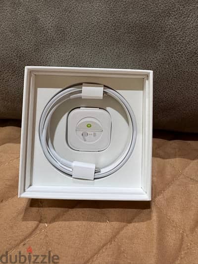 Apple charging cable USB-C to Lightning