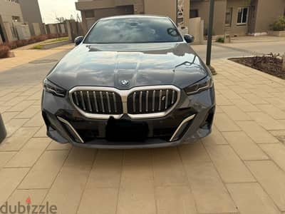 BMW i5 35L