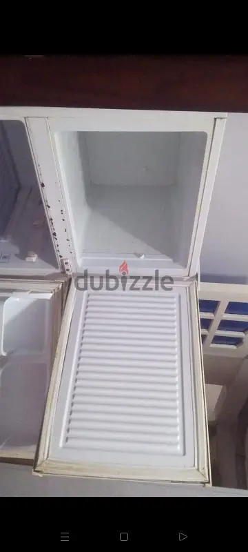 ثلاجه كريازي للبيع