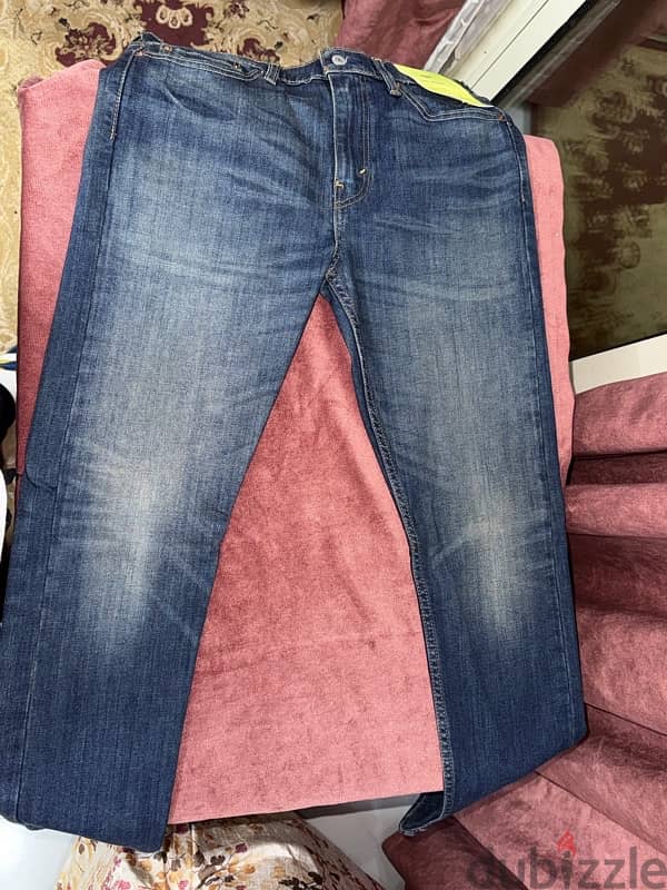 levis 1