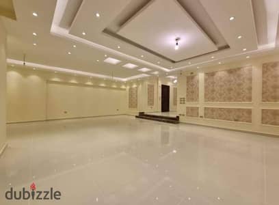 170 sqm apartment for sale in installments over 10 years in a compound in front of Al-Rehab