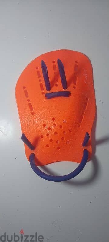 swimming hand