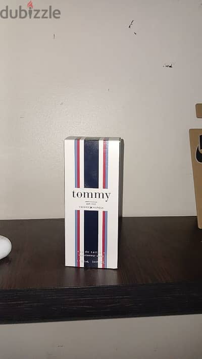 TOMMY HILFIGER perfume