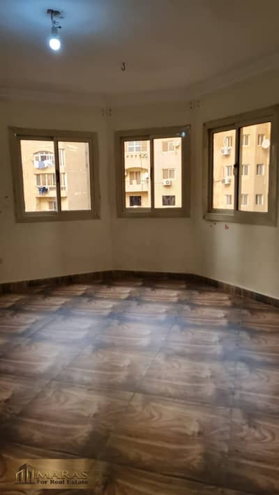 For sale: Distinctive duplex villa in Palm City Compound– Palm City Strategic location on the Maadi Ring Road - 178 sq m – Sokhna Road – Martyr Axis