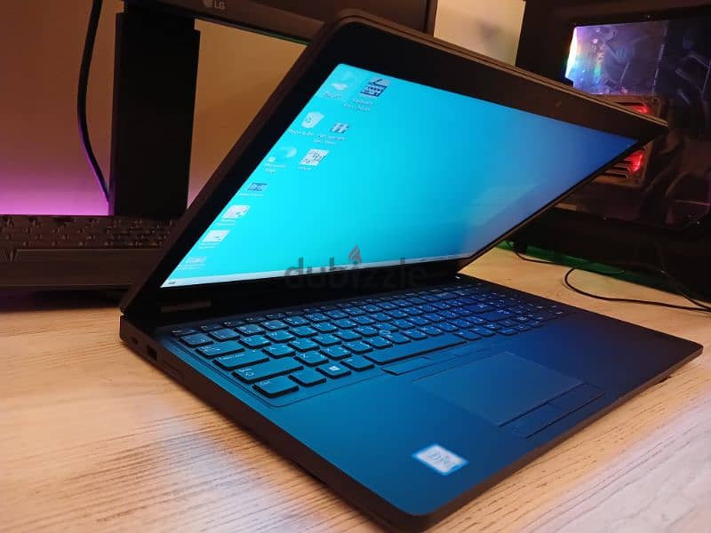 DELL 5580 i5 3