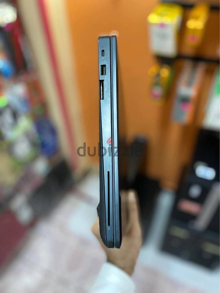Dell Latitude 5580 3