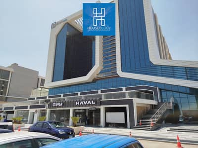 500m² office directly on 90th Street, ready to move fully finished with air conditioning, plus an 87m² outdoor area