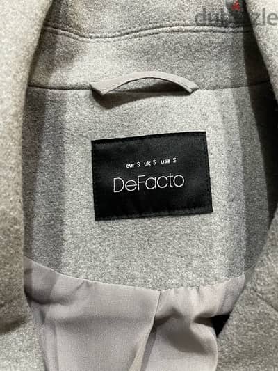 Defacto coat
