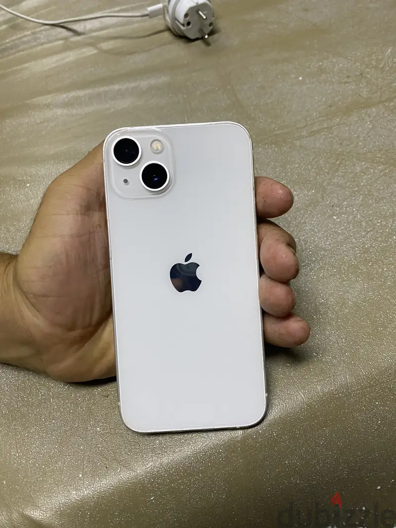 iPhone 1365589355260802121