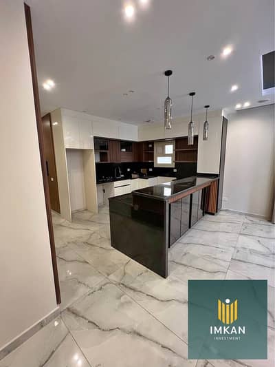 Apartment with a stunning view at the lowest price, ready for immediate occupancy in La Vista Patio Oro Compound, Fifth Settlement, with installments