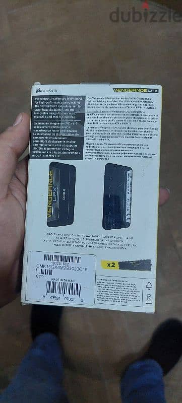 Corsair 2×8 3000Hz 1
