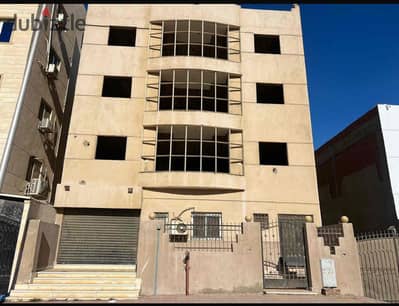 Factory for sale in the Fifth Settlement, industrial area, super lux finished