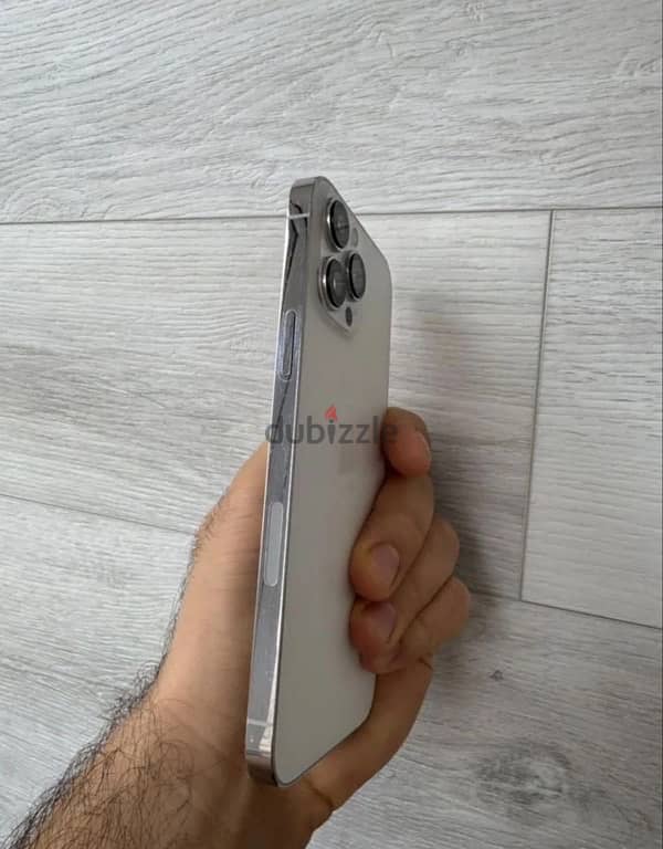 13 برو ماكس 6