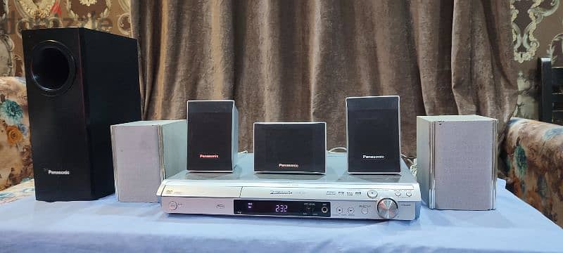 Panasonic SA-HT340. 1