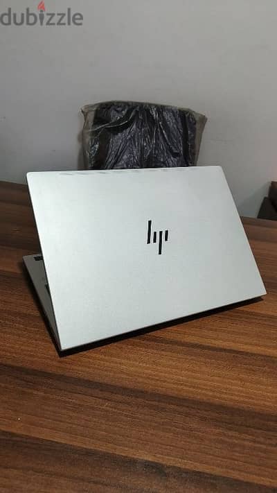 HP Elitebook 660 G11/ultra 7