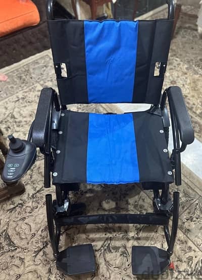 كرسي كهربائي لذوي الاحتياجات الخاصةelectric wheelchair
