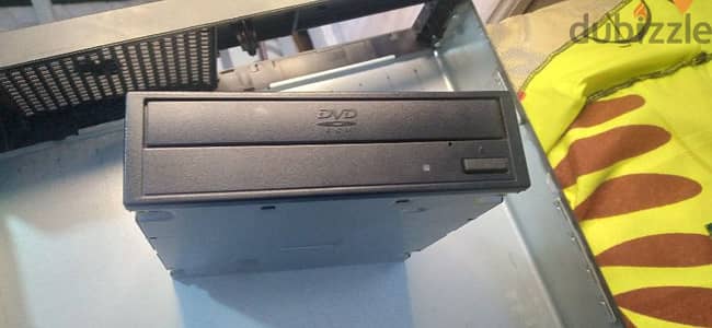 DVD ROM