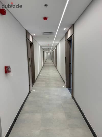Clinic for rent, ultra-super-luxurious finishing, inside Central Avenue Mall in Sheikh Zayed  Opposite Park Street  Area: 73 square meters