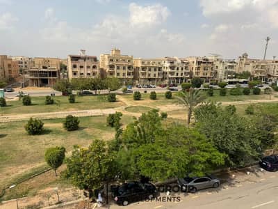 بيزمنت مرتفع في قلب الياسمين فيلات