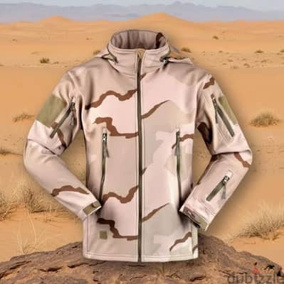 جاكيت مموه مقاس L
