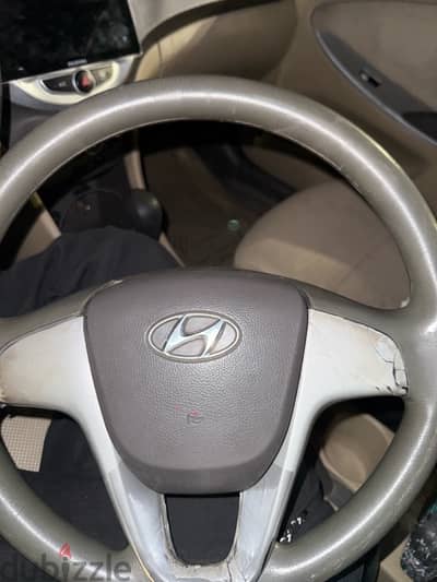 Sterring wheel hyundai accent-طارة هيونداي أكسنت