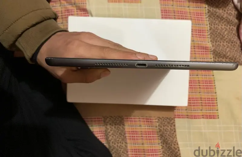 iPad 7 128g65610987463937126