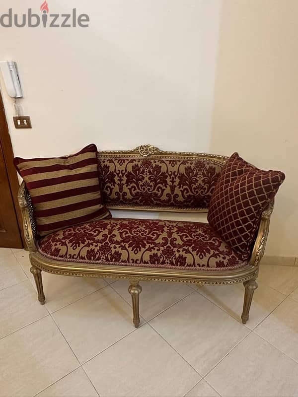 A Luxurious Antique Reception Set- Excellent Condition 1