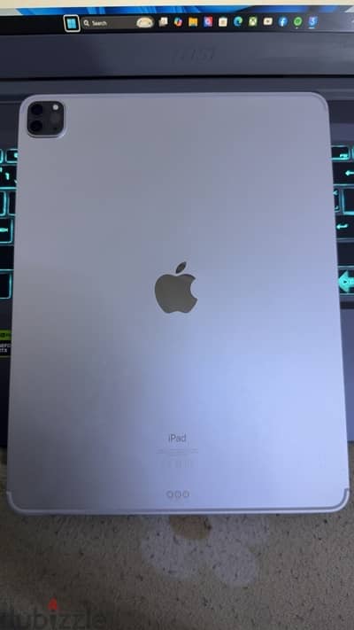 Ipad 4th generation 12.9 inch 256 esim