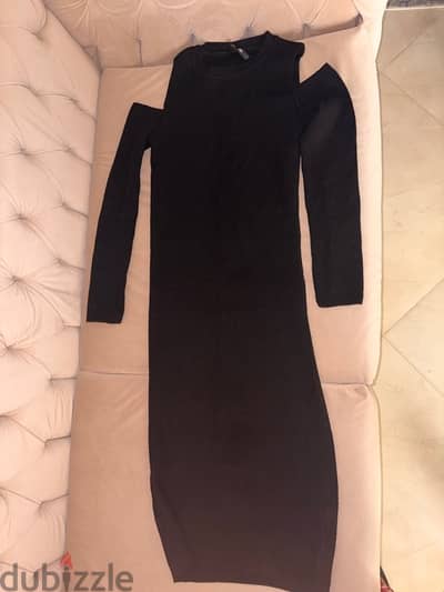 white set - black dress - pullover
