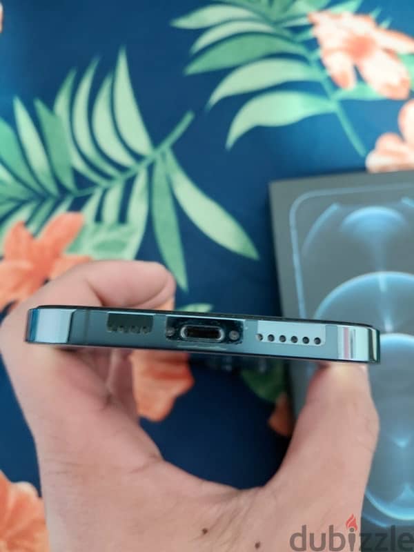 IPhone 12pro max 3