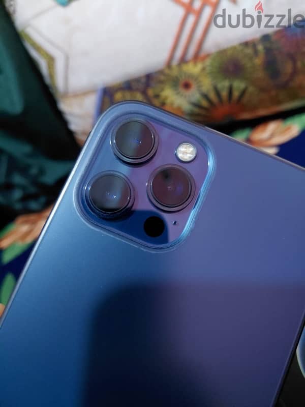 IPhone 12pro max 6