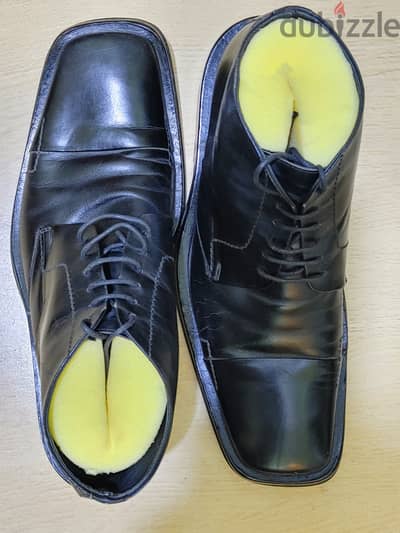 جزمه إيطالي جلد طبيعي ١٠٠٪ مقاس ٤١ italian shoes Natural leather