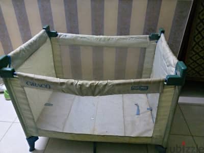 سرير اطفال بيطبق ماركة كارجو