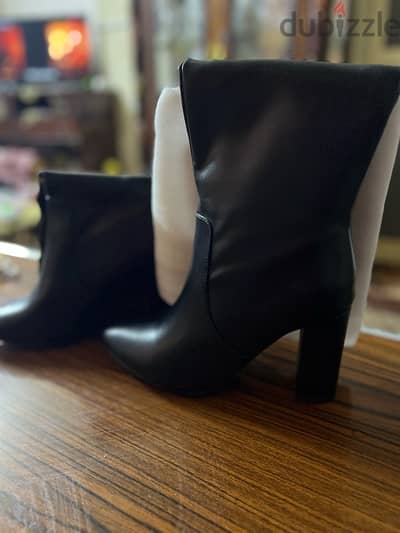 Dejavu knee high boots