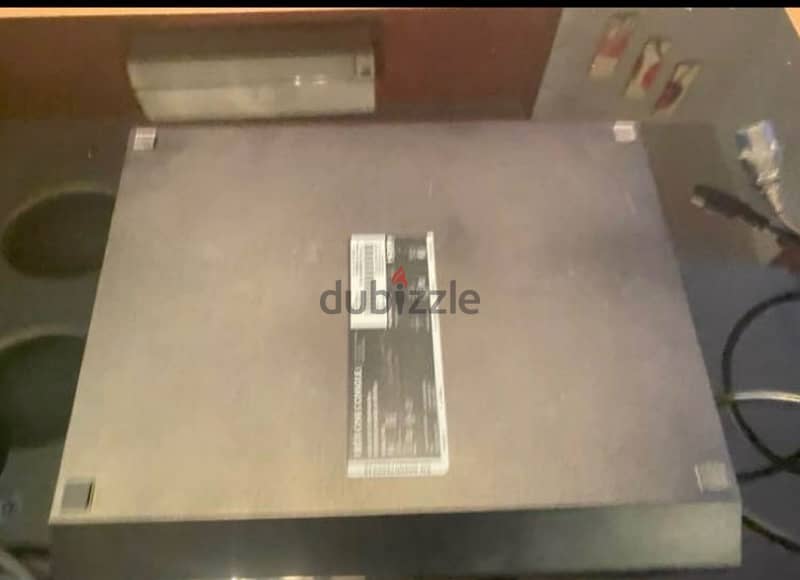 xbox one with controller 7