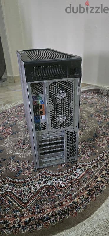 HP Z820 Workstation 1