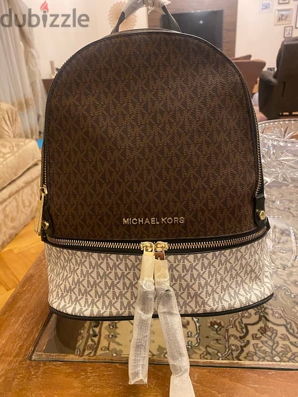 Micheal Kors 3
