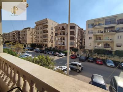 Apartment for sale – Al Narges Buildings – Fifth Settlement Super Lux finishing – Prime location near Fatima Al Sharbatly Mosque
