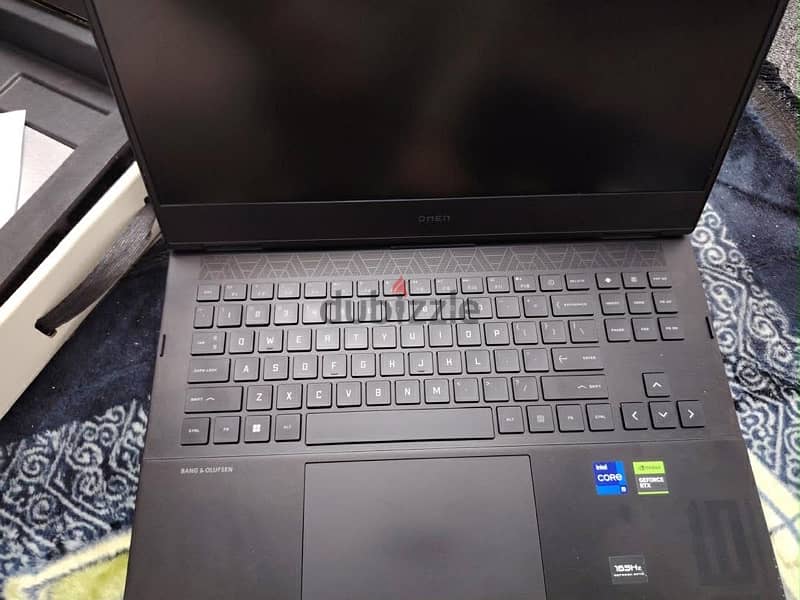 HP OMEN 16 CORE i9 3