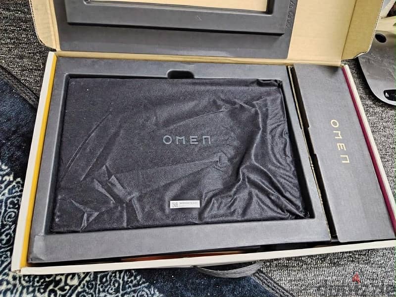 HP OMEN 16 CORE i9 4