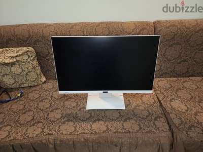 شاشة Fujitsu P27-8 TE Pro – 27 بوصة QHD احترافية
