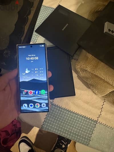 Samsung Z Fold 6