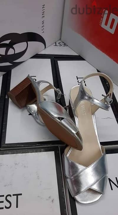 nine west sandals