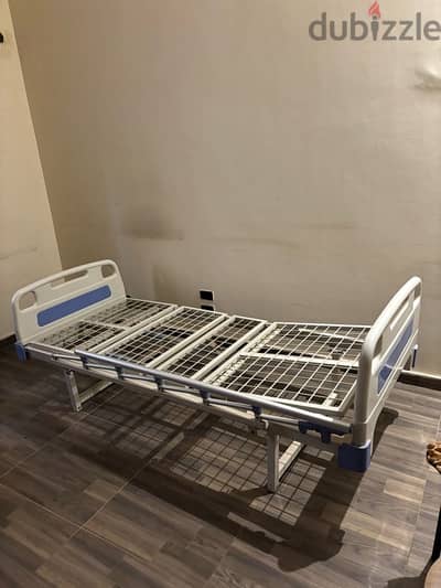 سرير طبى ٢ حركة