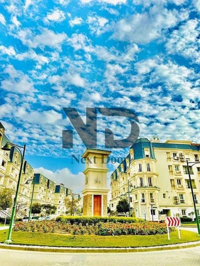 بالقرب من الجامعة الامريكية ومطار القاهرة للبيع اى فيلا جاردن للبيع فى ماونتن فيو هايد بارك