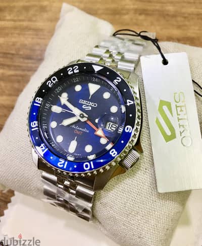 سيكو جديدة أصلية زيرو لم تستعمل نهائيا Seiko GMT SSK003K1