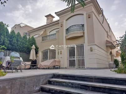 فيلا توين هاوس استلام فوري 235 م للبيع في كمبوند الباتيو كازا الشروق من لافيستا Patio Casa Lavista