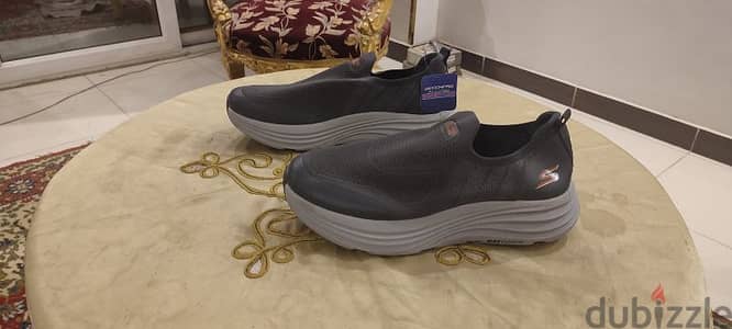 سكتشرز skechers