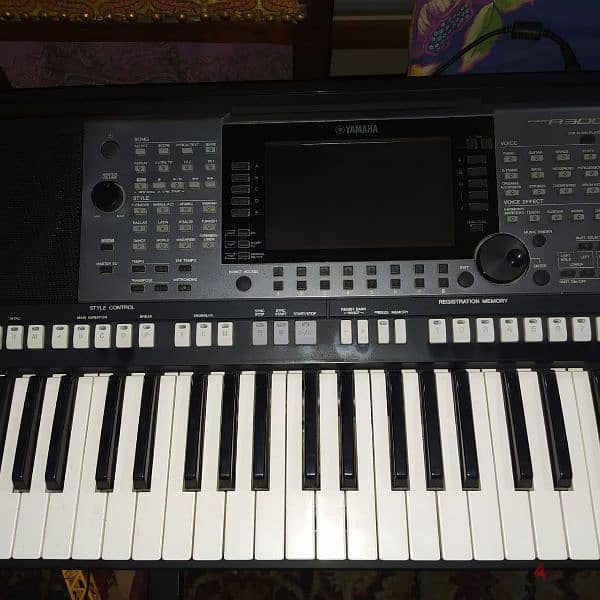 Yamaha psr 3000 2